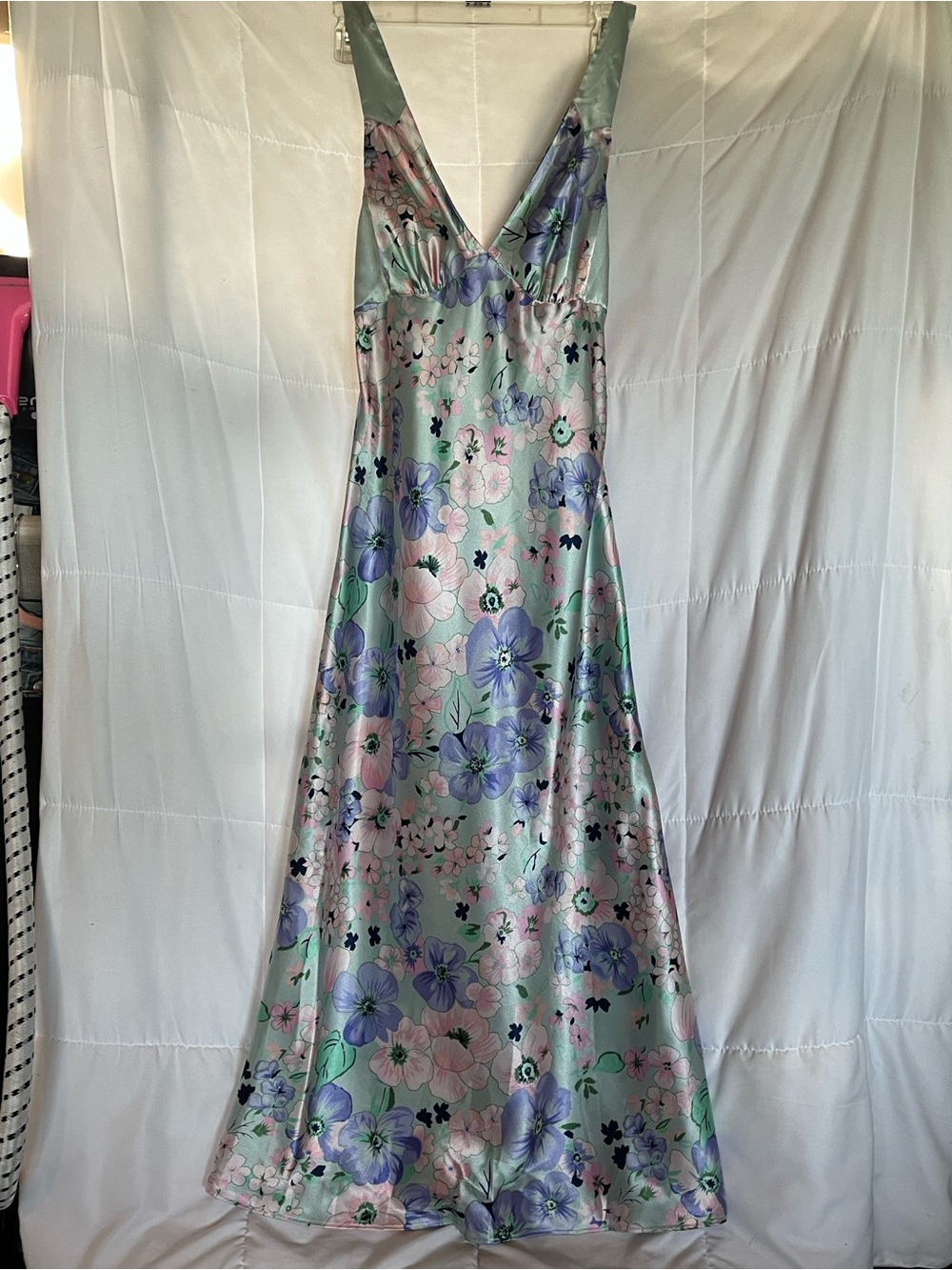 Vintage Jones. New York Slip Dress Nightwear Pastel Florals Medium - Picture 4 of 12